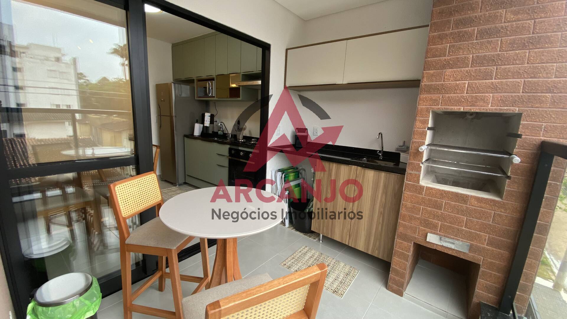 Apartamento à venda com 1 quarto, 40m² - Foto 11