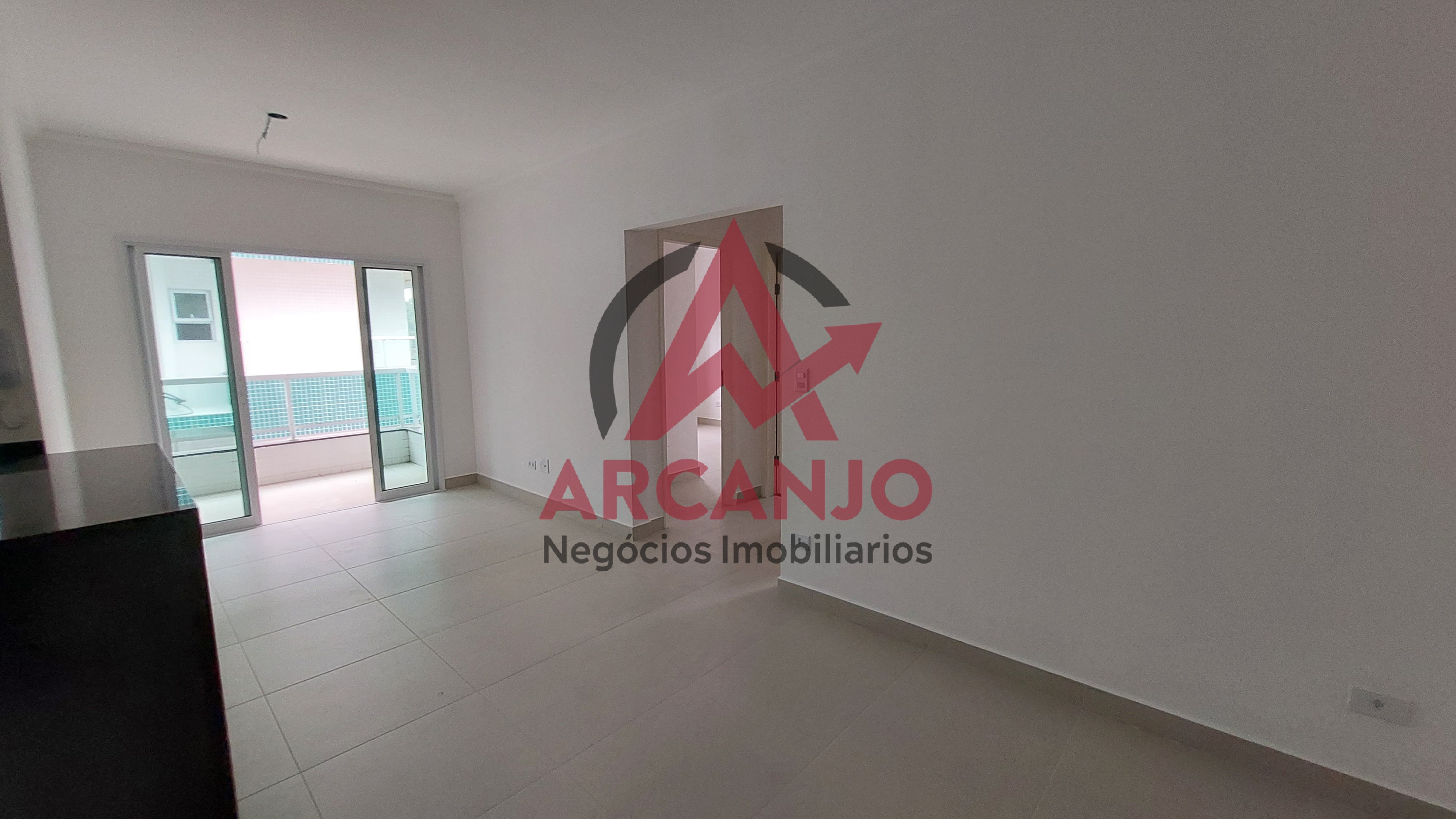 Apartamento à venda com 2 quartos, 67m² - Foto 4