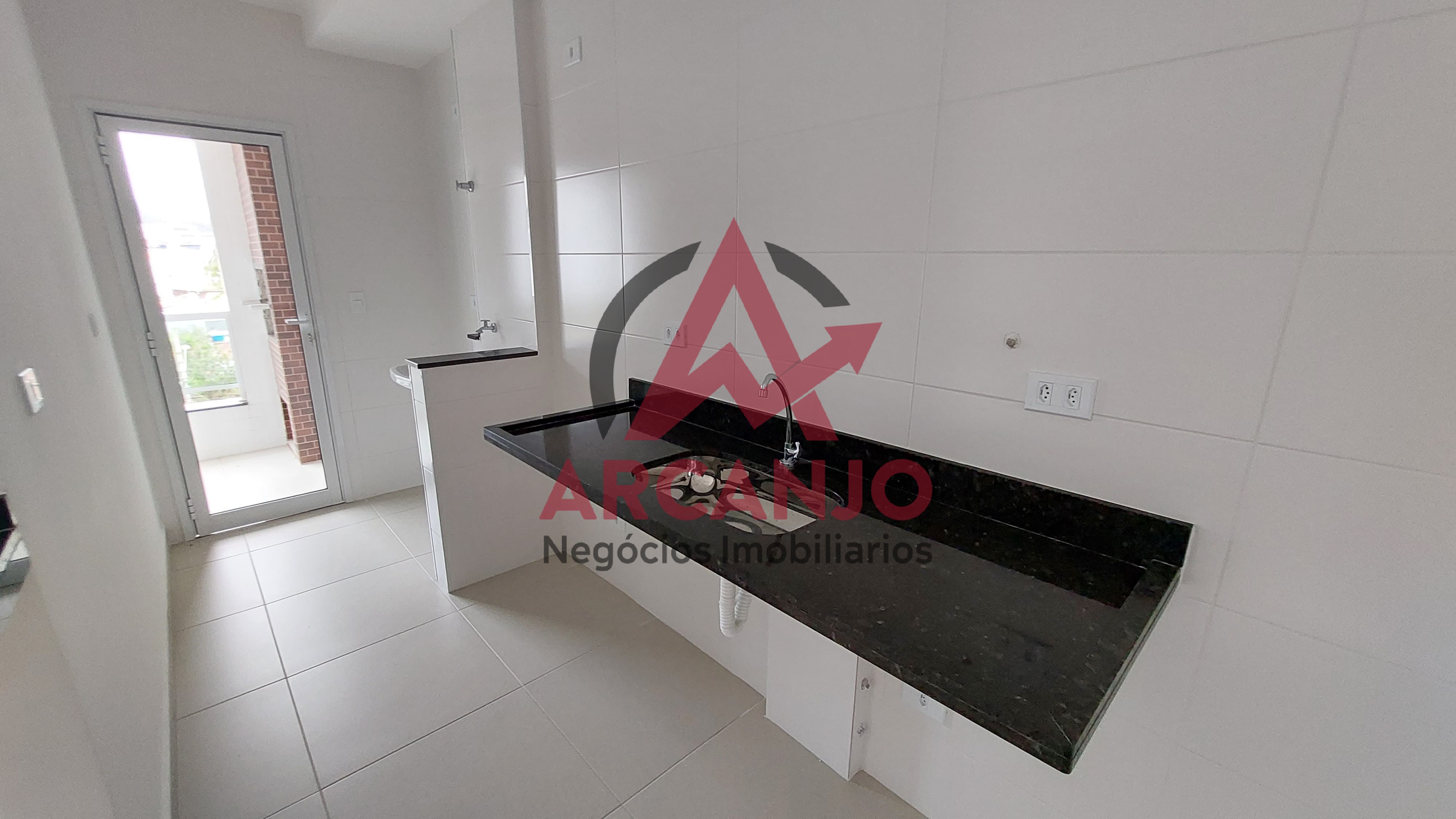 Apartamento à venda com 2 quartos, 68m² - Foto 5