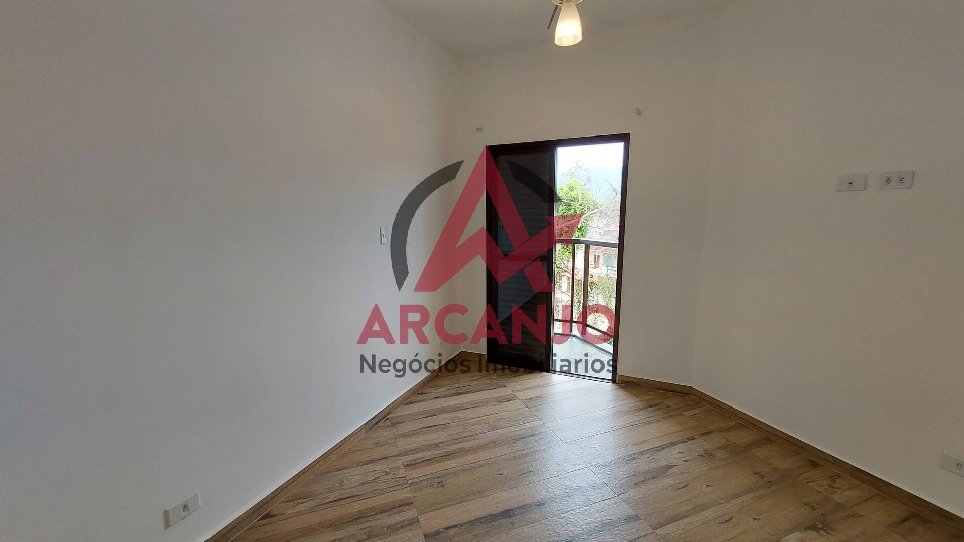 Apartamento à venda com 2 quartos, 70m² - Foto 15