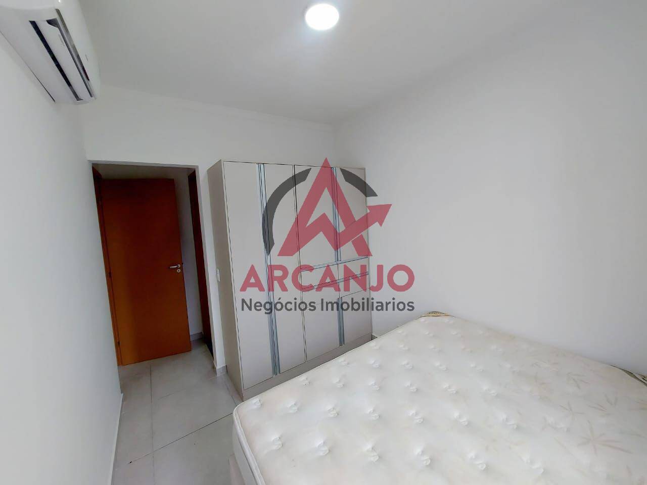 Apartamento à venda com 2 quartos, 60m² - Foto 13