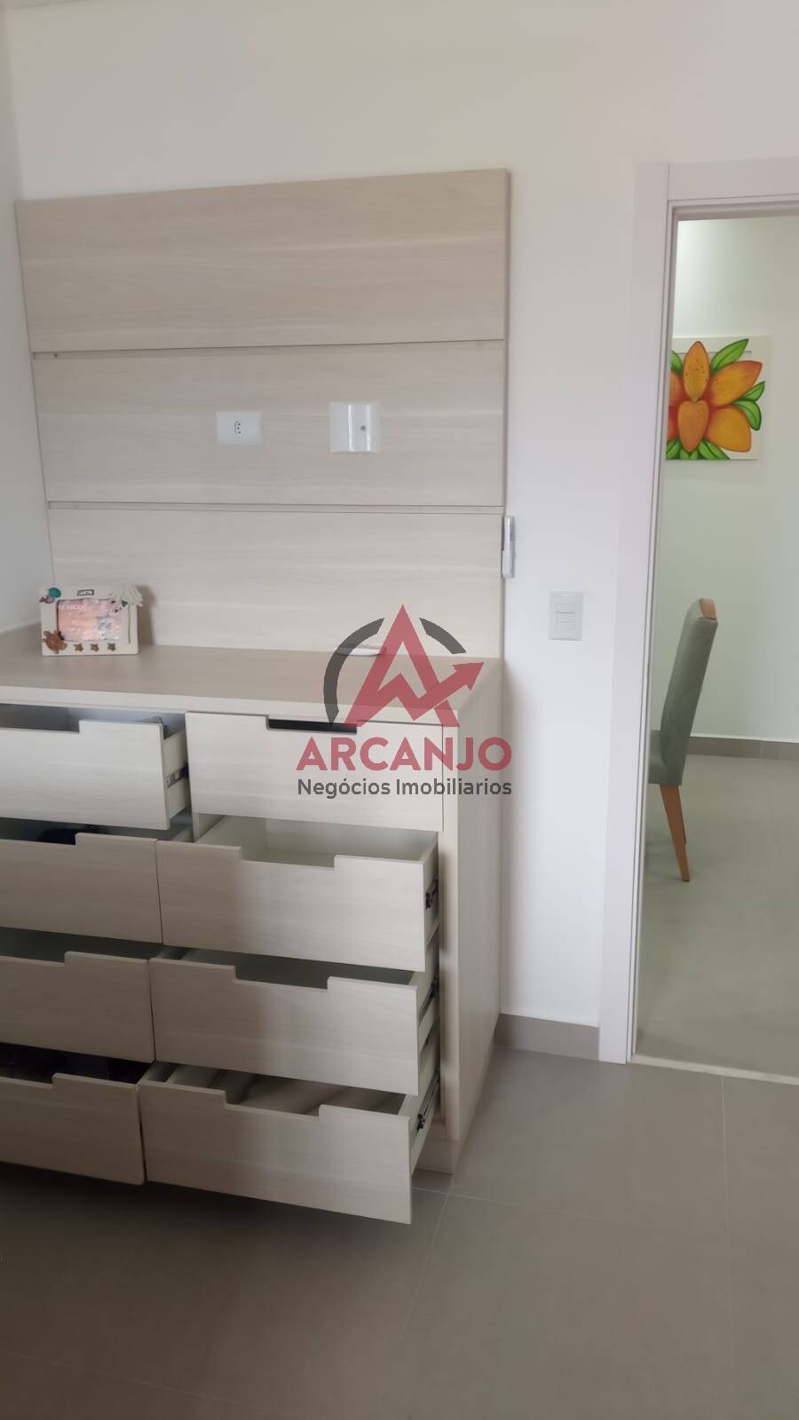 Apartamento à venda com 2 quartos, 75m² - Foto 20