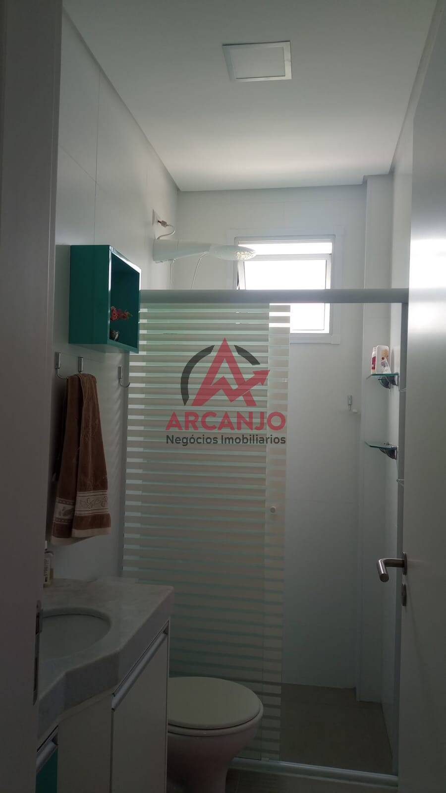 Apartamento à venda com 2 quartos, 75m² - Foto 17