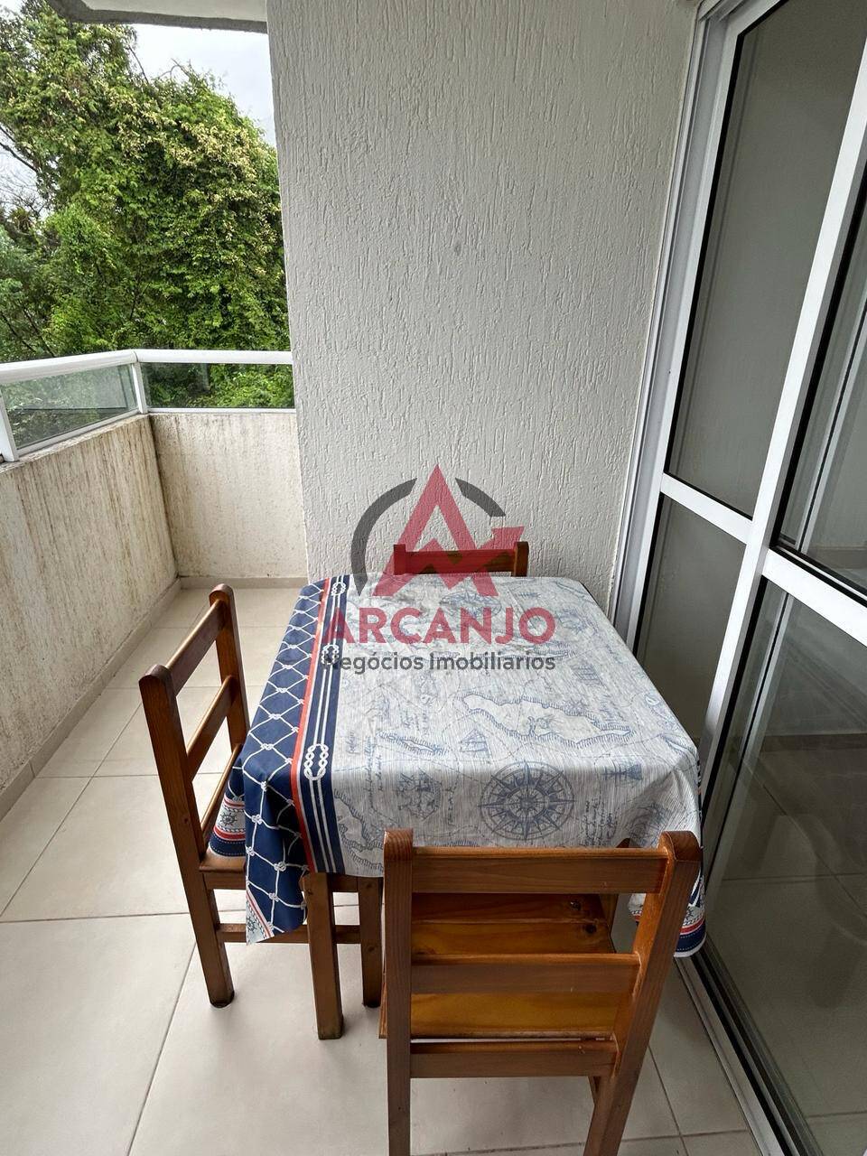 Apartamento à venda com 2 quartos, 70m² - Foto 10