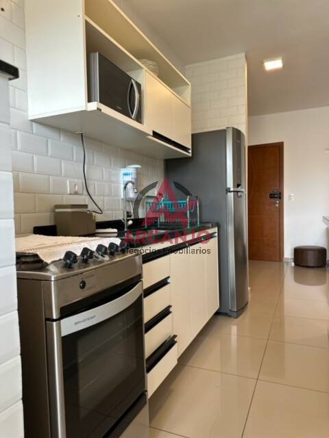 Apartamento à venda com 2 quartos, 72m² - Foto 6