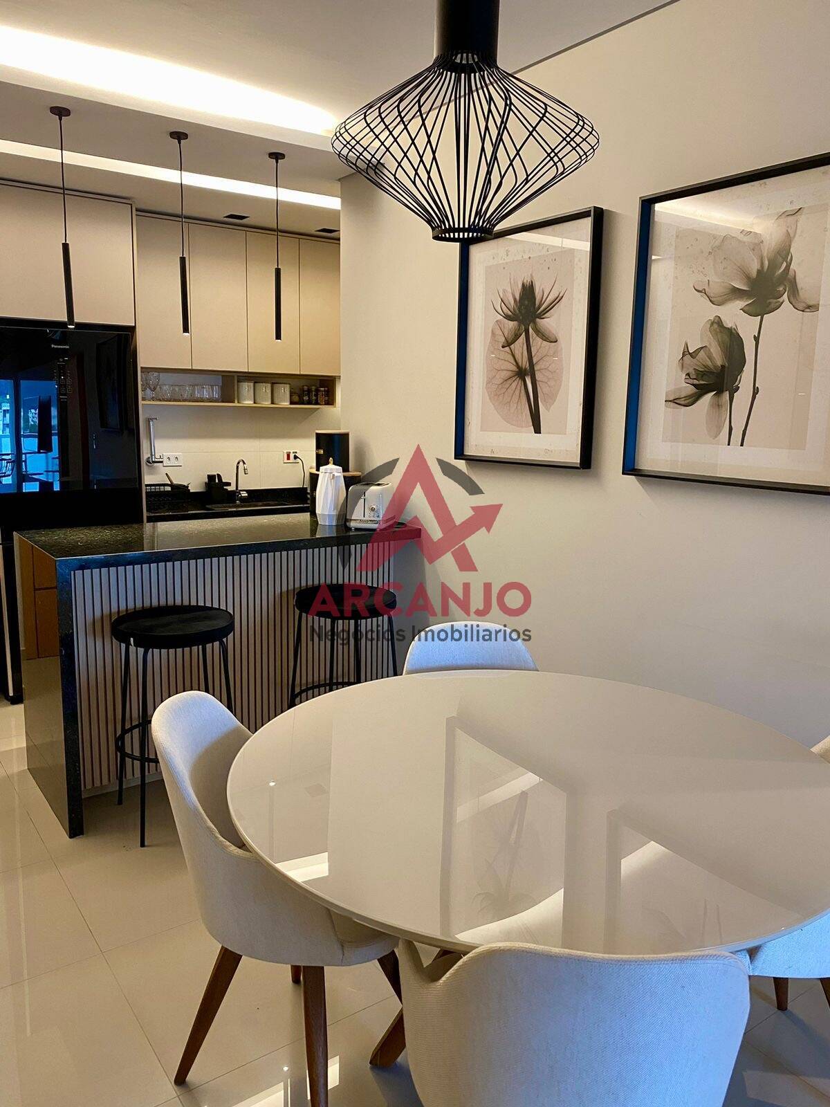 Apartamento à venda com 2 quartos, 70m² - Foto 6