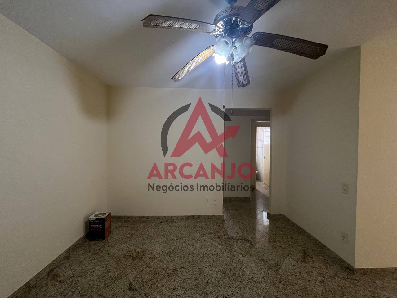 Apartamento à venda com 3 quartos, 100m² - Foto 4