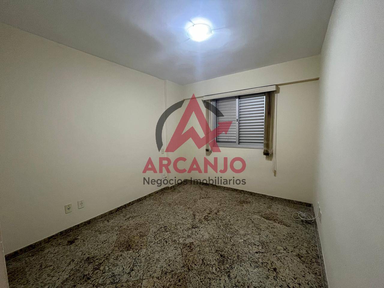 Apartamento à venda com 3 quartos, 100m² - Foto 8