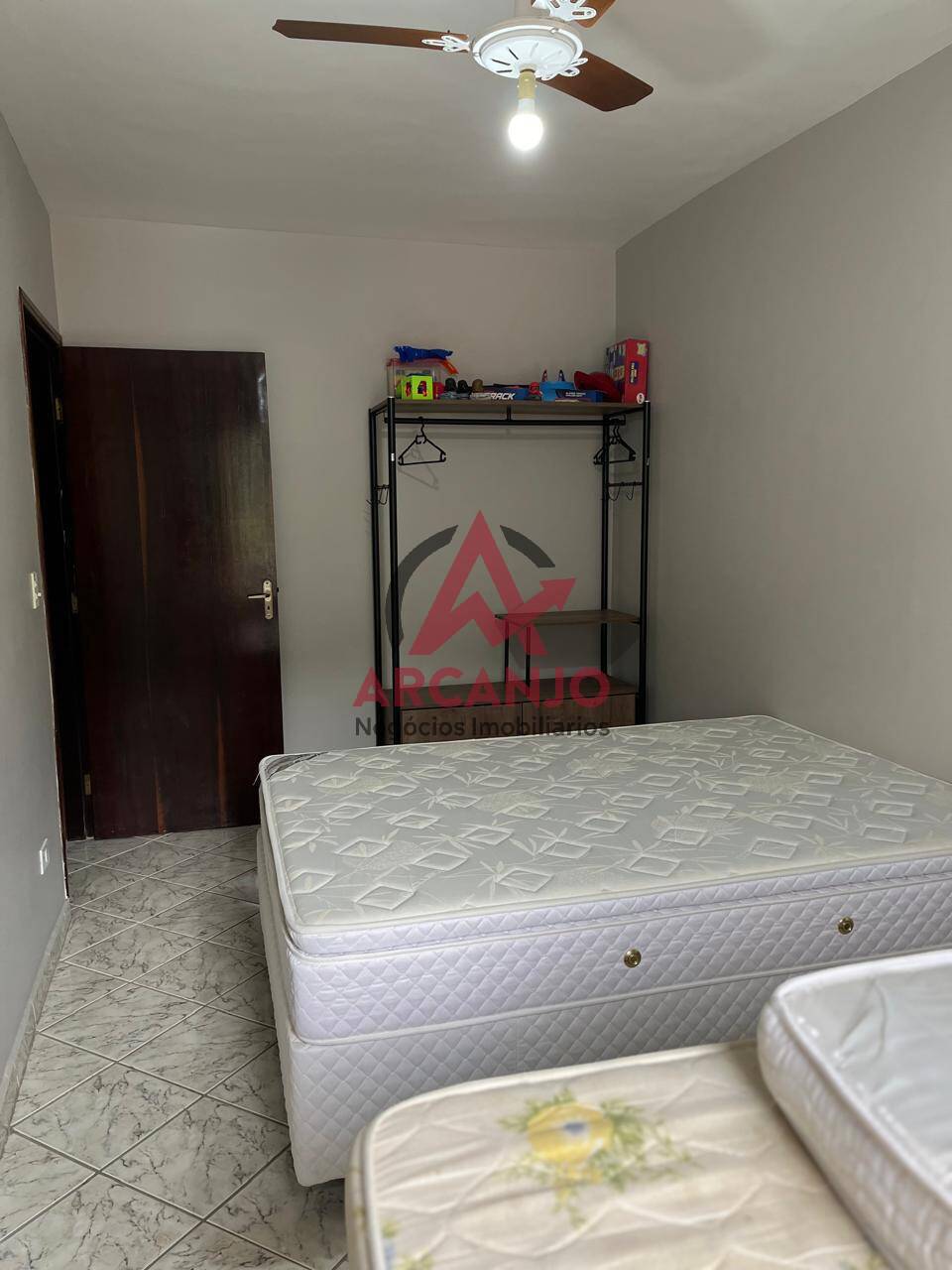 Apartamento à venda com 2 quartos, 75m² - Foto 7