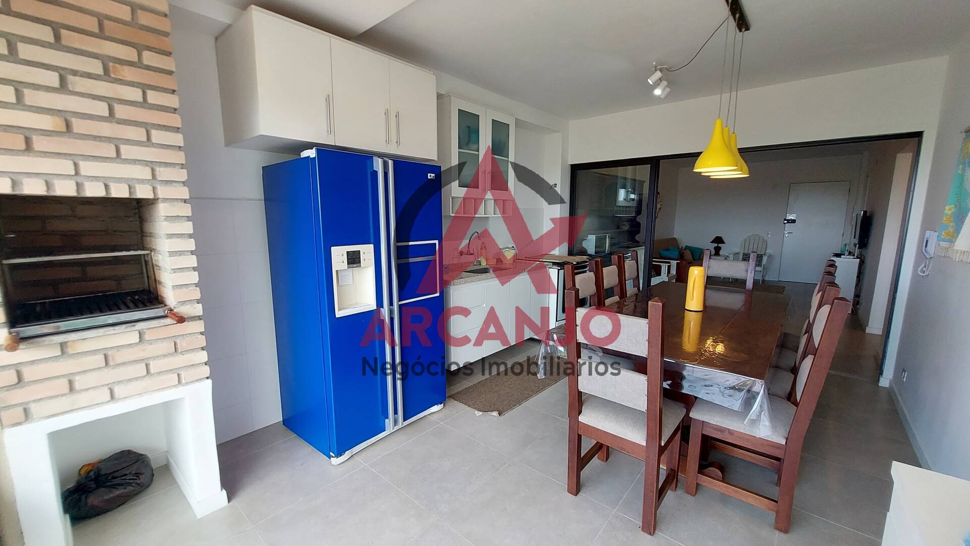 Apartamento à venda com 3 quartos, 110m² - Foto 4