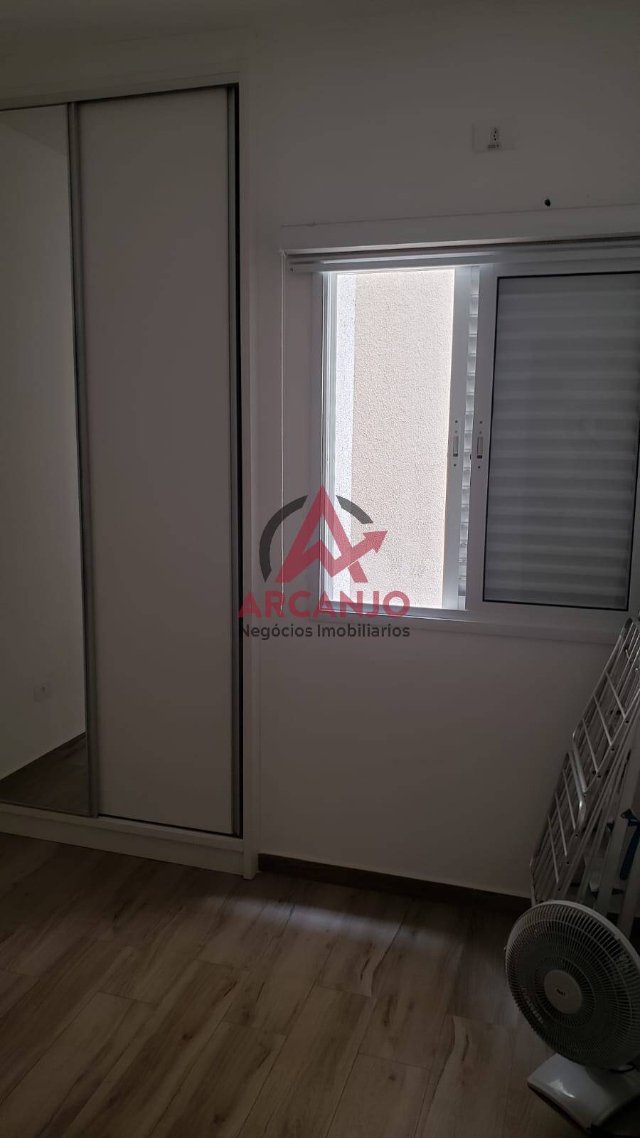 Apartamento para alugar com 2 quartos, 70m² - Foto 9