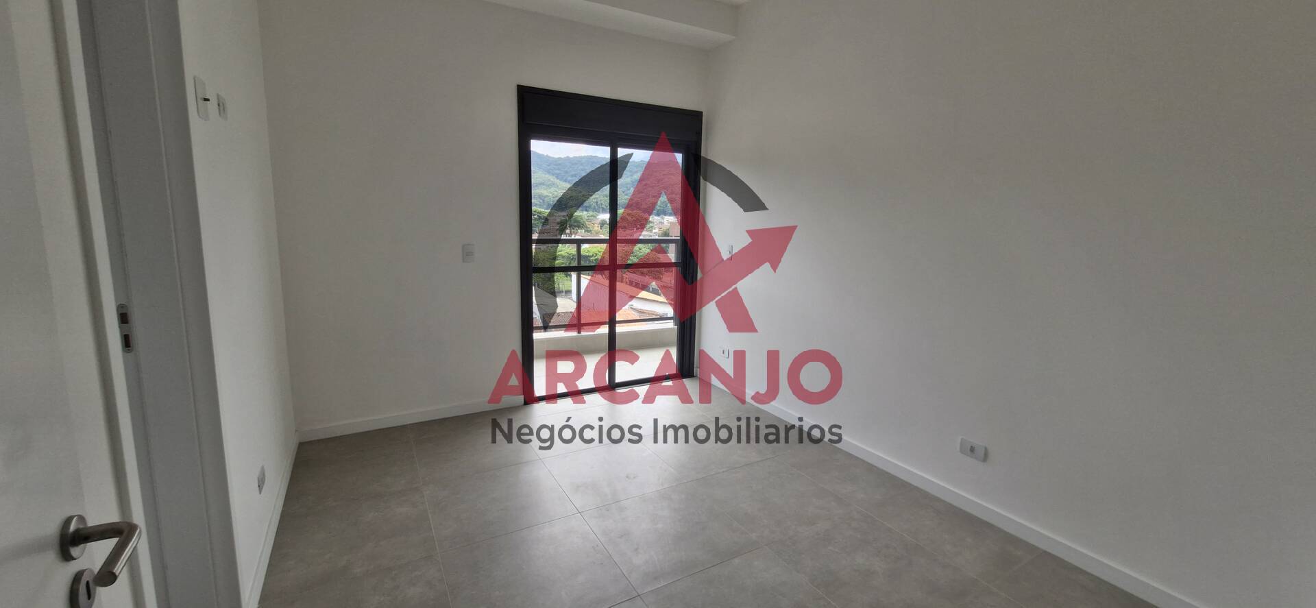 Apartamento à venda com 2 quartos, 77m² - Foto 18