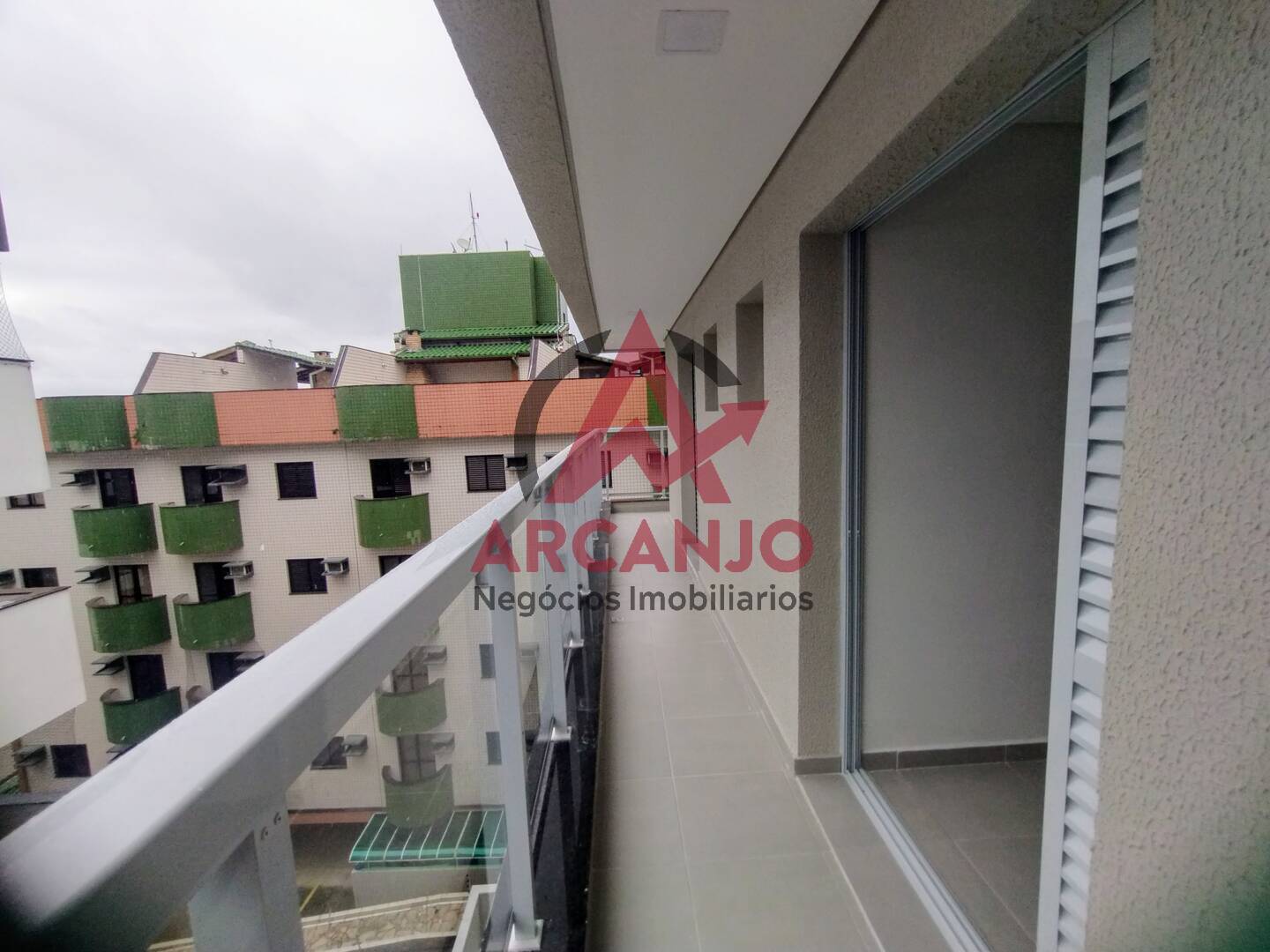 Apartamento à venda com 2 quartos, 82m² - Foto 10