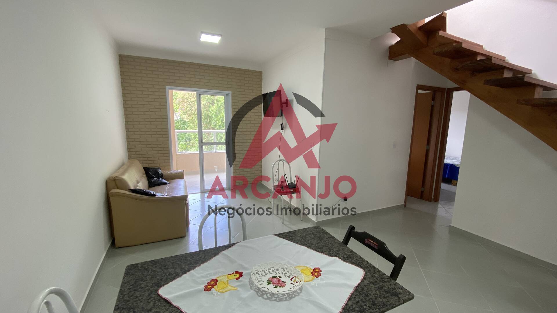 Apartamento à venda com 3 quartos, 160m² - Foto 3