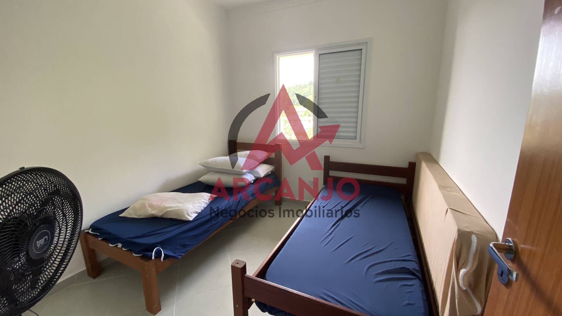 Apartamento à venda com 3 quartos, 160m² - Foto 9