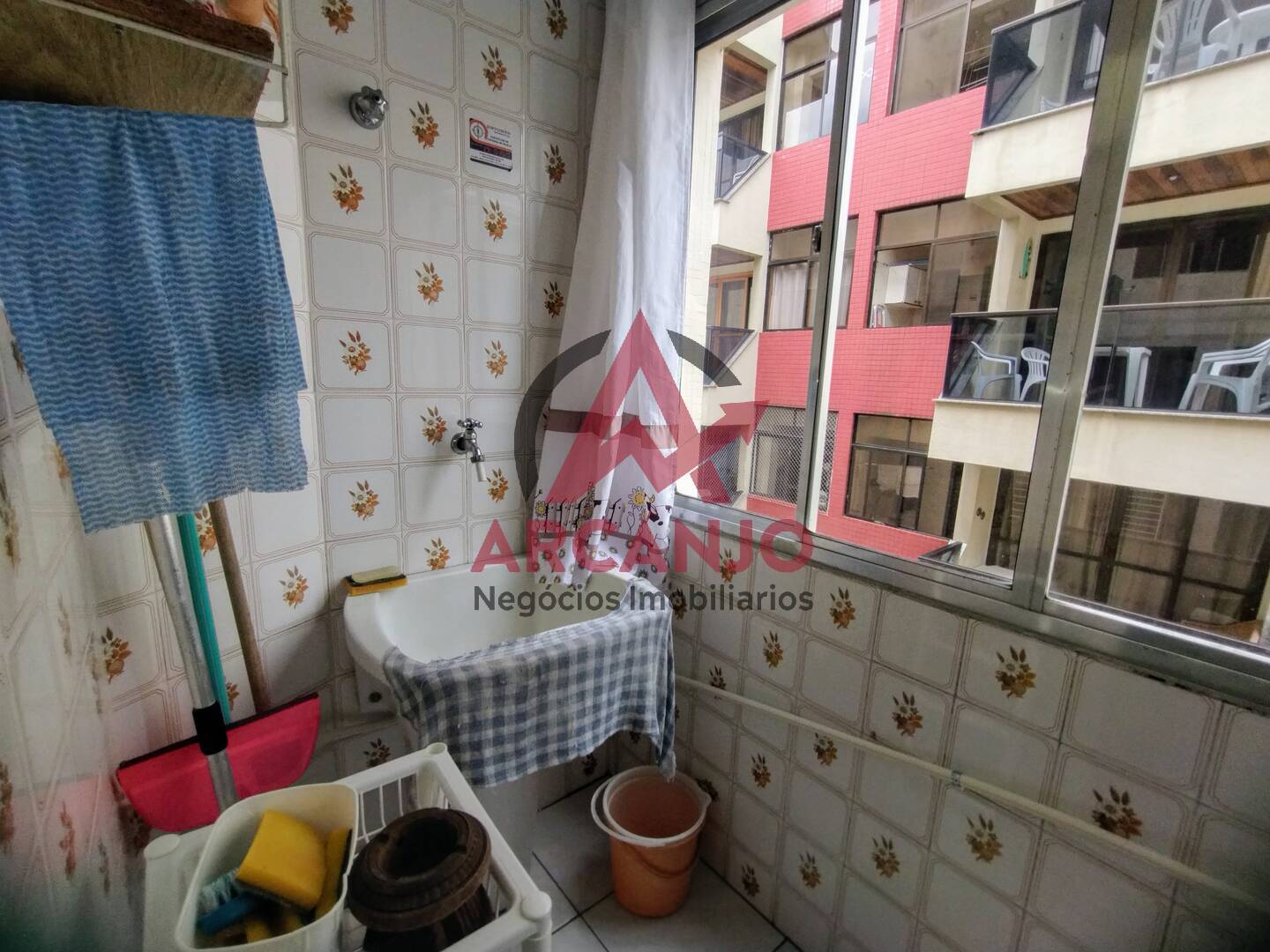 Apartamento à venda com 2 quartos, 72m² - Foto 6