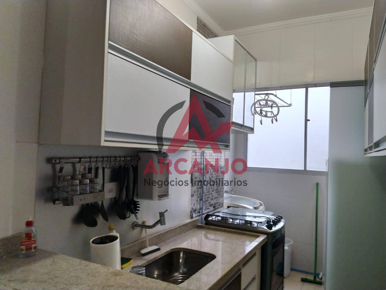 Apartamento à venda com 2 quartos, 67m² - Foto 14