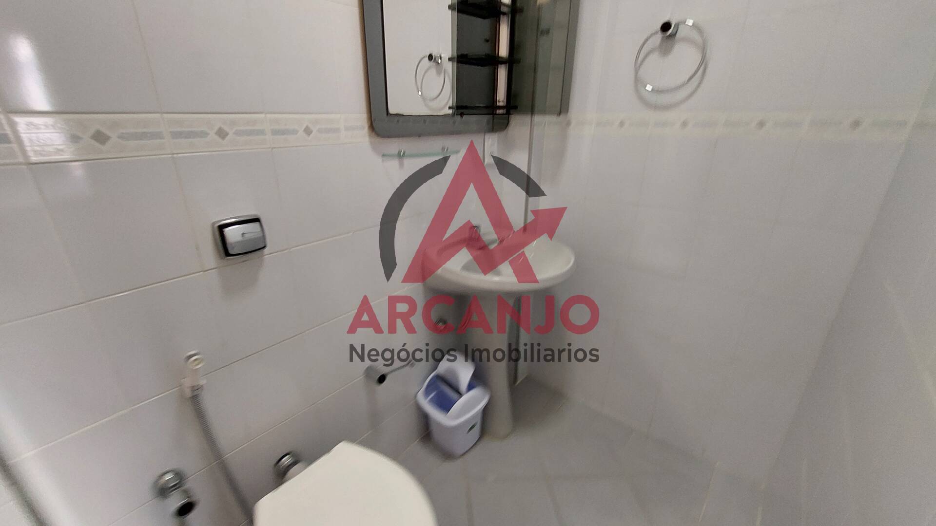 Apartamento à venda com 2 quartos, 96m² - Foto 8