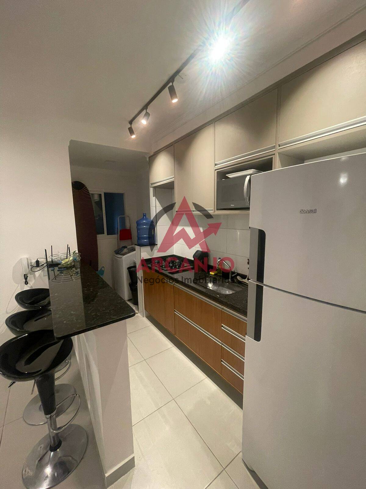 Apartamento à venda com 2 quartos, 57m² - Foto 13