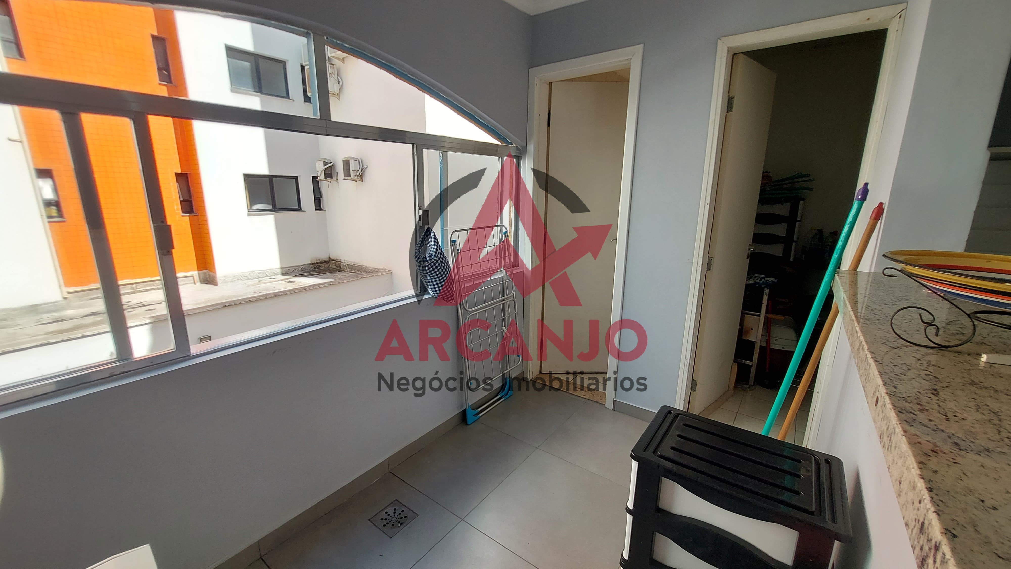 Apartamento à venda com 3 quartos, 88m² - Foto 13