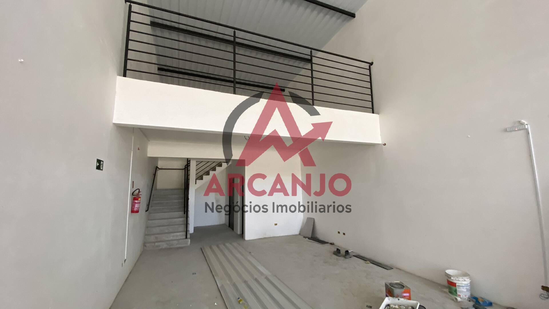 Depósito-Galpão-Armazém para alugar, 146m² - Foto 3