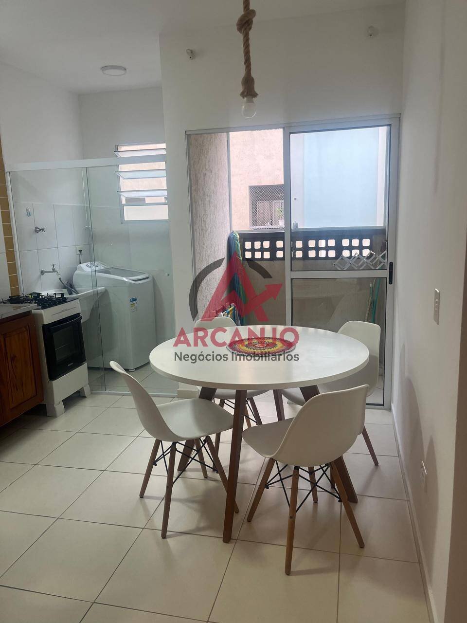 Apartamento à venda com 2 quartos, 55m² - Foto 2