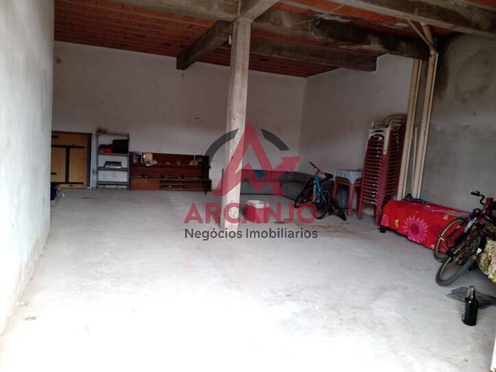 Casa à venda com 2 quartos, 160m² - Foto 13