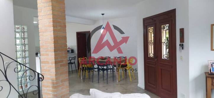 Casa à venda com 3 quartos, 180m² - Foto 17