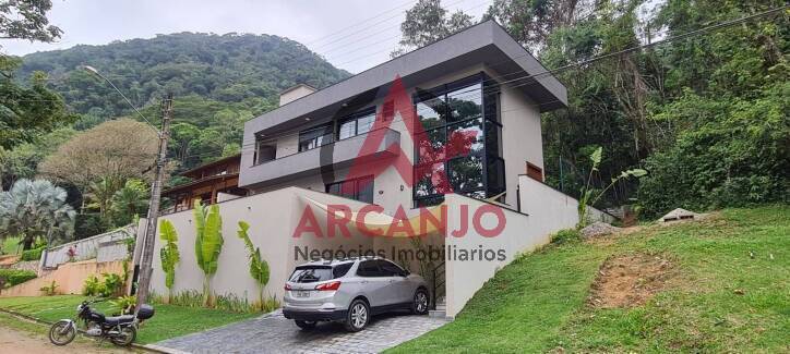 Casa à venda com 4 quartos, 230m² - Foto 23