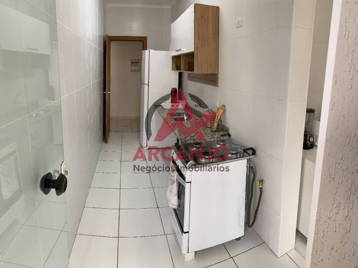 Apartamento à venda com 3 quartos, 83m² - Foto 11