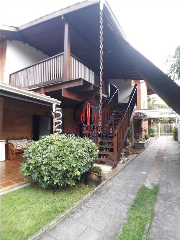 Casa à venda com 4 quartos, 900m² - Foto 16