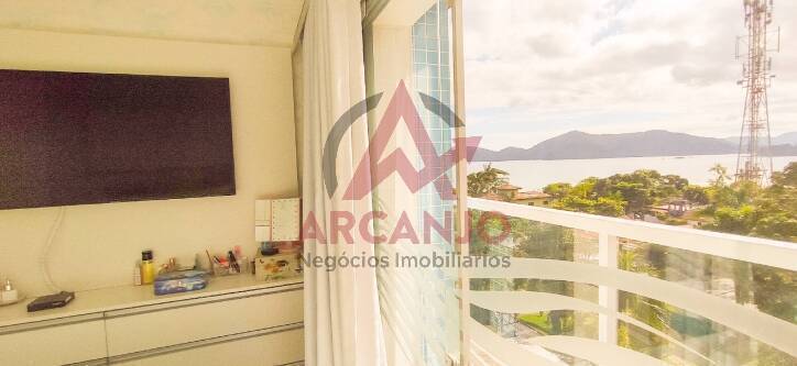 Apartamento à venda com 2 quartos, 133m² - Foto 1