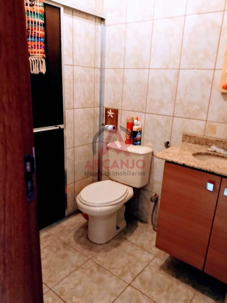 Apartamento à venda com 4 quartos, 196m² - Foto 15