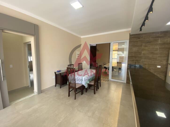 Casa à venda com 4 quartos, 230m² - Foto 14