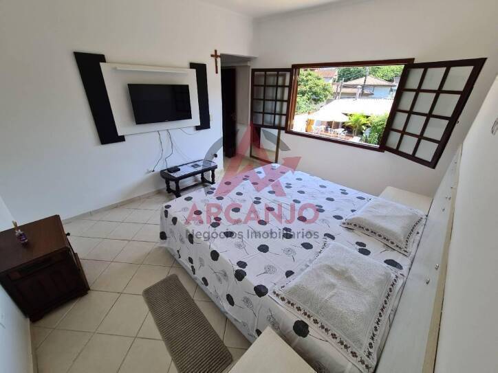 Casa à venda com 4 quartos, 300m² - Foto 18