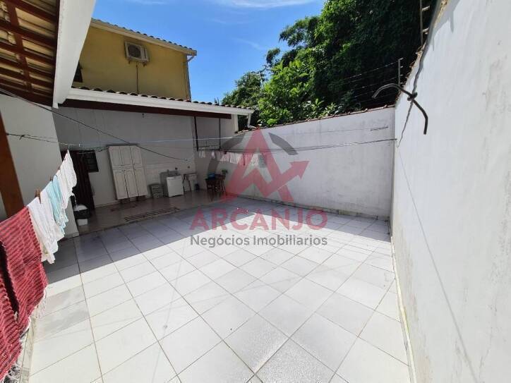 Casa à venda com 4 quartos, 300m² - Foto 44