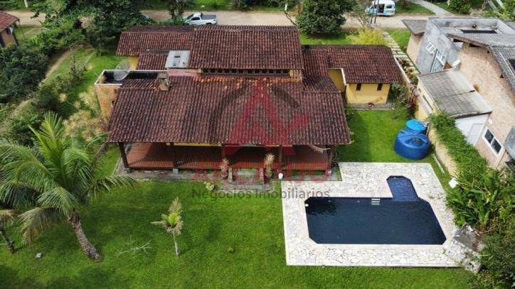 Casa de Condomínio à venda com 5 quartos, 300m² - Foto 24