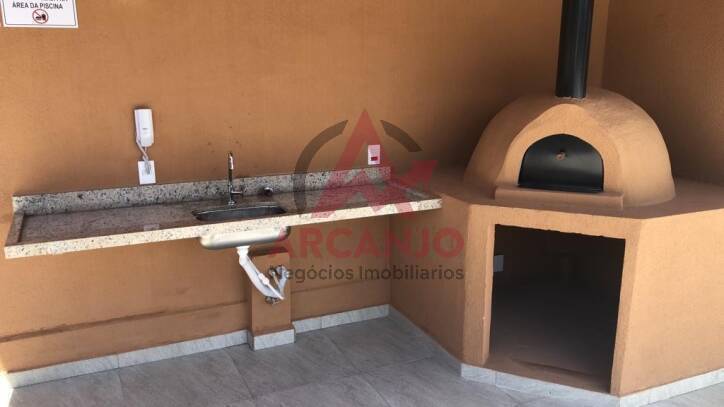 Apartamento à venda com 2 quartos, 67m² - Foto 10