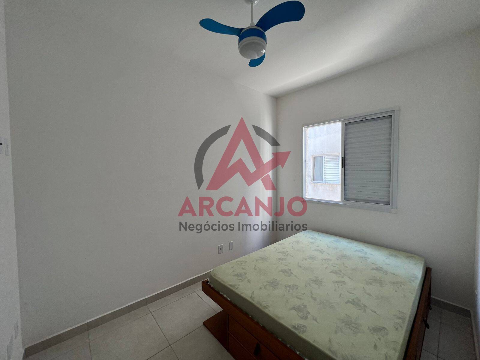 Apartamento à venda com 2 quartos, 45m² - Foto 11