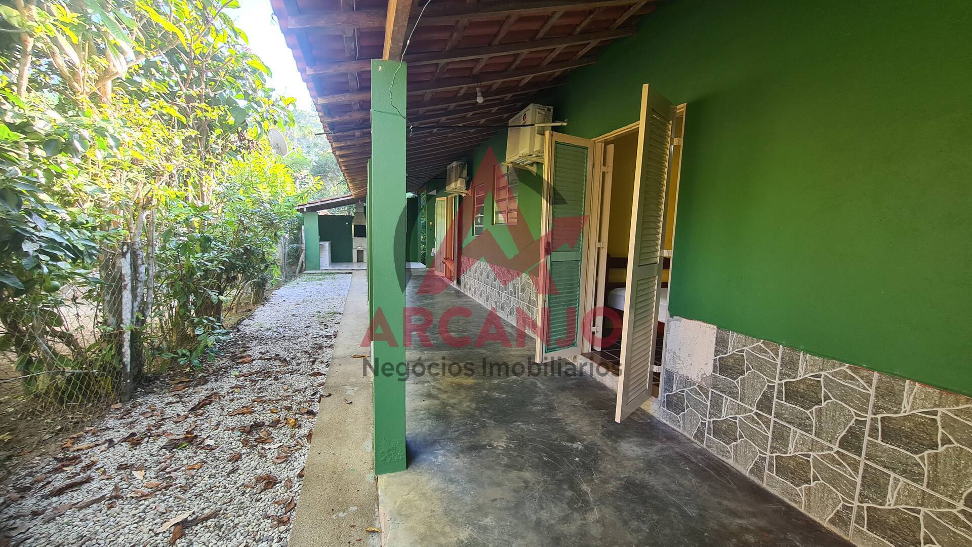 Casa para alugar com 3 quartos, 200m² - Foto 7